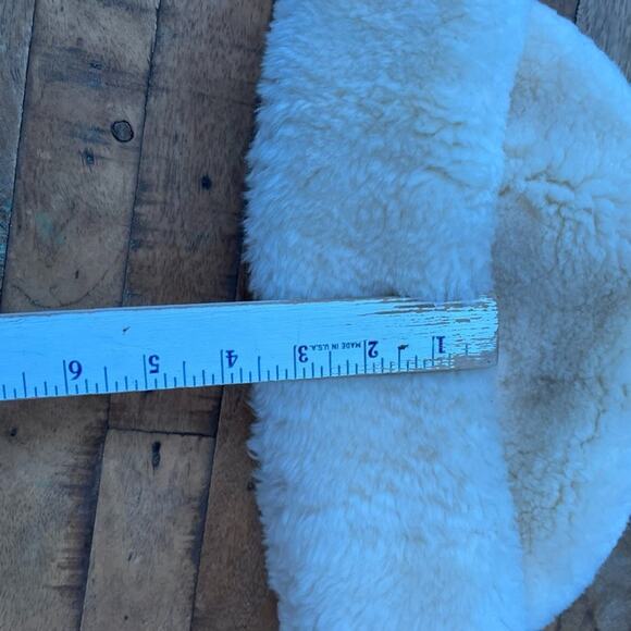 100% Sheepskin Ivory Shearling Fur Beanie Unisex Large Round Bucket Hat Winter main image 10